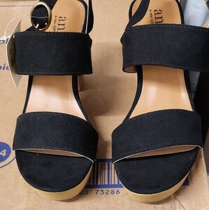 A.n.a Suede Straped Clog